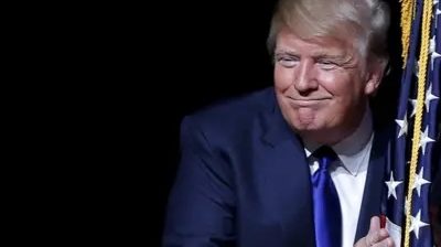 La Taza de Café y el Laberinto: Cuando los nombres mueren (y renacen) en la geopolítica del desencanto