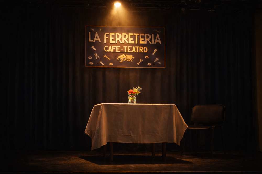 La noche en que la ficción pidió carnet